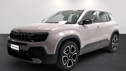 Usata 2024 Jeep Avenger Summit SUV | 22.200 € (Buon prezzo)