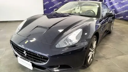 Usata Ferrari California 460 CV (338 kW) 2011 Cabrio