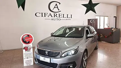 Grigio Usata 2020 Peugeot 308 Allure Station wagon | 10.500 € (Buon prezzo)