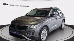 Grigio indyum/tetto nero Usata 2022 VW T-Roc Life SUV | 21.900 € (Buon prezzo)