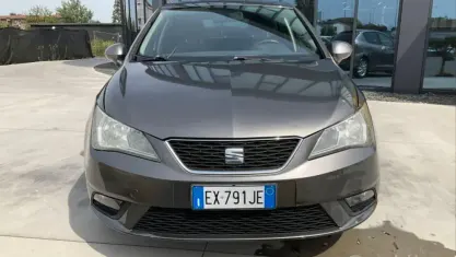 Usata Seat Ibiza Style 75 CV (55 kW) 2014 Grigio Berlina