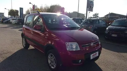 Usata Fiat Panda 4x4 Climbing 75 CV (55 kW) 2011 Utilitaria