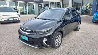 Nero Usata 2025 Kia Stonic Style SUV | 17.900 € (Buon prezzo)