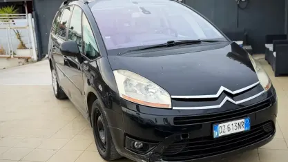 Usata Citroën Grand C4 Picasso Elegance 109 CV (80 kW) 2009 Nero Monovolume