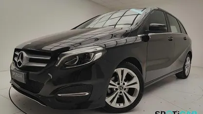 Usata Mercedes B180 Premium 109 CV (80 kW) 2017 Nero Monovolume