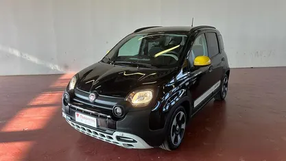 Usata Fiat Panda Cross Cross 69 CV (50 kW) 2025 Utilitaria