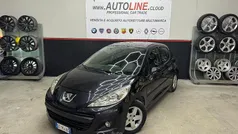 Usata 2009 Peugeot 207 Tre volumi | 2490 € (Buon prezzo)