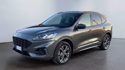 Grigio magnetic Usata 2021 Ford Kuga ST-Line X SUV | 21.900 € (Buon prezzo)