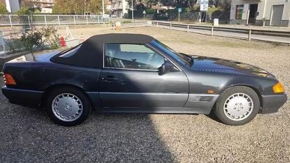 Usata Mercedes SL500 333 CV (244 kW) 1991 Grigio scuro Cabrio