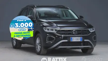 Usata VW T-Roc Life 116 CV (85 kW) 2025 Deep black SUV