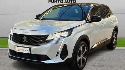 Usata Peugeot 3008 Allure 131 CV (96 kW) 2022 Bianco SUV