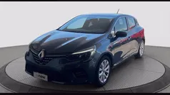 Grigio scuro Usata 2022 Renault Clio V Intens Due volumi | 15.990 € (Buon prezzo)