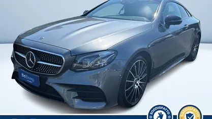 Grigio metallizzato Usata 2020 Mercedes 220 Premium Plus Coupé | 30.900 € (Super prezzo)
