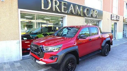 Usata Toyota HiLux 204 CV (150 kW) 2025 Pick-up