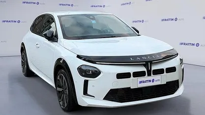 Usata Lancia Ypsilon 109 CV (80 kW) 2025 Utilitaria