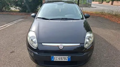 Nero Usata 2010 Fiat Punto Evo Due volumi | 5850 € (Buon prezzo)