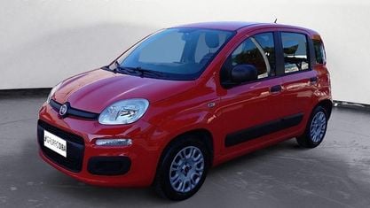 Second-hand Fiat Panda Pop 69 CP (50 kW) 2018 Roșu Hatchback