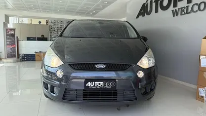 Grigio Usata 2008 Ford S-MAX Titanium Monovolume | 4300 € (Buon prezzo)