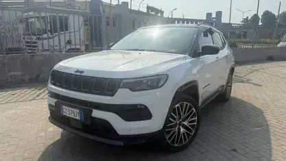 Usata Jeep Compass Summit 131 CV (96 kW) 2025 SUV