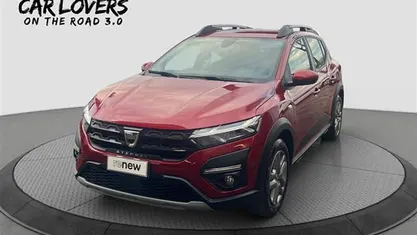 Rosso Usata 2023 Dacia Sandero Comfort Due volumi | 13.990 € (Buon prezzo)