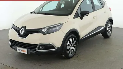 Usata Renault Captur Zen 90 CV (66 kW) 2017 SUV