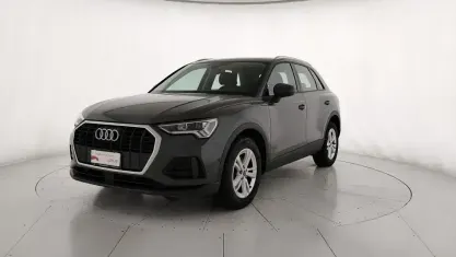 Usata Audi Q3 Business 150 CV (110 kW) 2022 Grigio SUV