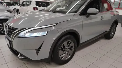 Grigio Usata 2022 Nissan Qashqai SUV | 20.300 € (Ottimo prezzo)