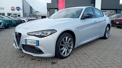 Usata 2024 Alfa Romeo Giulia Sprint Tre volumi | 38.500 € (Super prezzo)