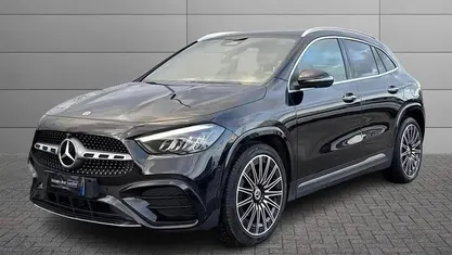 Usata Mercedes GLA200 Advanced Plus 150 CV (110 kW) 2024 Nero SUV