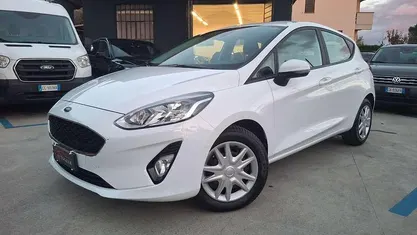 Bianco Usata 2020 Ford Fiesta Tre volumi | 11.900 € (Buon prezzo)