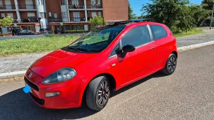 Usata Fiat Punto 84 CV (61 kW) 2013 Rosso Utilitaria