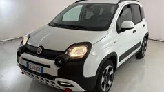 Bianca Usata 2023 Fiat Panda Cross Cross Due volumi | 12.900 € (Buon prezzo)