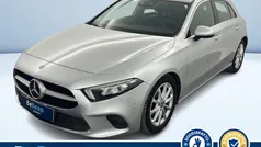 Grigio metallizzato Usata 2020 Mercedes A180 Tre volumi | 20.500 € (Ottimo prezzo)