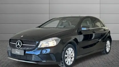 Usata Mercedes A160 Sport 90 CV (66 kW) 2016 Bianco Berlina