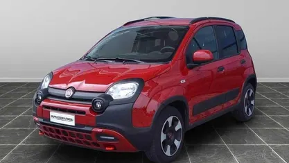 Usata Fiat Panda Cross Cross 70 CV (51 kW) 2024 Utilitaria