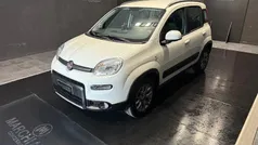 Bianco Usata 2017 Fiat Panda 4x4 Due volumi | 13.500 € (Cara)