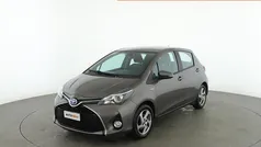 Usata 2016 Toyota Yaris Hybrid Active Due volumi | 9899 € (Buon prezzo)