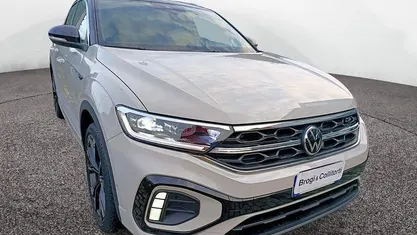 Usata VW T-Roc R-line 110 CV (80 kW) 2022 SUV