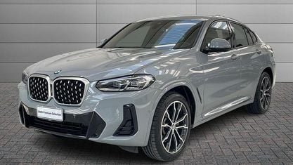 Begagnad BMW X4 M Sport 245 HK (180 kW) 2022 Silver SUV