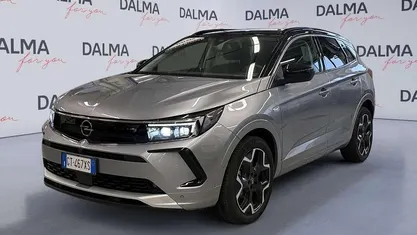 Grigio Usata 2024 Opel Grandland X Ultimate SUV | 21.990 € (Buon prezzo)