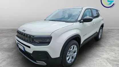 Grigio Usata 2024 Jeep Avenger Altitude SUV | 23.400 € (Buon prezzo)