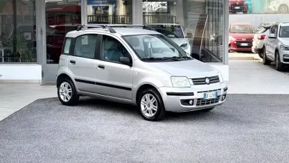 Usata Fiat Panda 70 CV (51 kW) 2007 Grigio Utilitaria