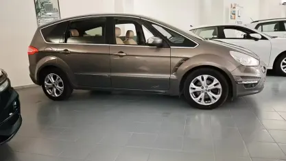 Usata Ford S-MAX S 163 CV (119 kW) 2012 Grigio Monovolume