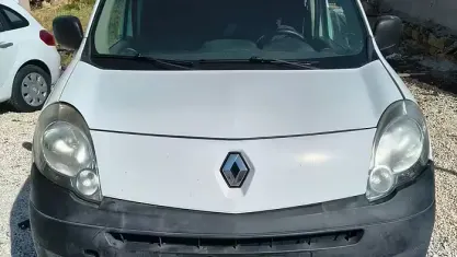 Usata Renault Kangoo 90 CV (66 kW) 2012 Bianco Monovolume