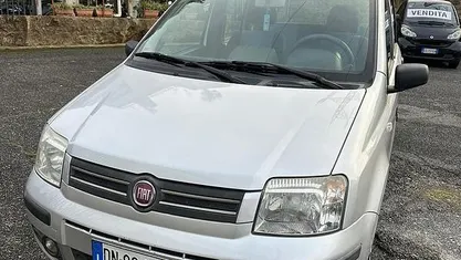 Grigio Usata 2008 Fiat Panda Tre volumi | 3999 € (Buon prezzo)