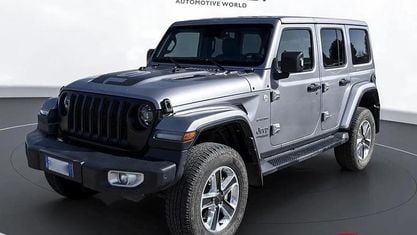 Usado Jeep Wrangler Sahara 200 HP (147 kW) 2021 Prateado SUV