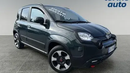 Usata Fiat Panda Cross Cross 70 CV (51 kW) 2023 Verde Utilitaria