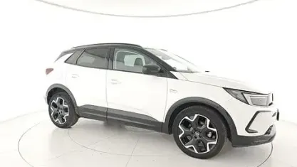 Usata Opel Grandland X 131 CV (96 kW) 2024 Bianco SUV