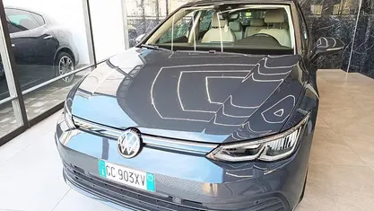 Usata VW Golf VII Sport 116 CV (85 kW) 2020 Grigio Berlina