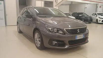 Usata 2021 Peugeot 308 SW Allure Station wagon | 12.700 € (Ottimo prezzo)